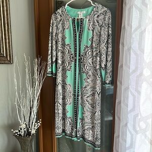 Patterned mint dress